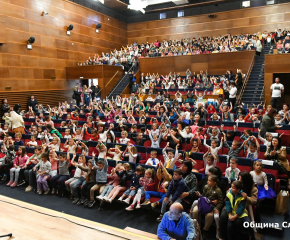 Община Сливен зарадва малчуганите в предучилищна възраст с образователен концерт   